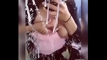 Luscious Desi Aunty’s Milky Curves Spilling Temptation