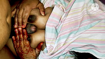Desi Aunty Seduces Neighbor’s Young Stud With Her Wild Moves