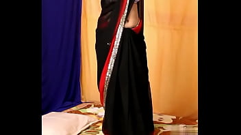 Sizzling Indian Aunty Mona Bhabhi Serves Up A Steamy Sex Feast In This Wild Amateur Porn Video