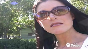 Seduced In The Summer Heat: A Milf From India Gives In To Passion With A Stranger