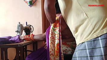मेरी सिलाई वाली मैडम ने मुझे बिस्तर पर सिल दिया