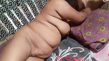 Hot Indian Lovers Steaming Up The Screen With Their Passionate Homemade Lovemaking