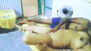 Bhabhi Ke Saath Garam Garam Maza In This Steamy Video