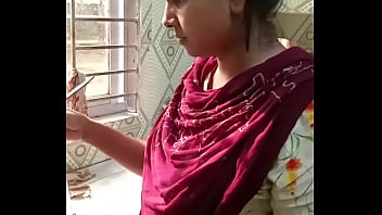 Sultry Bengali Bhabhi’s Forbidden Desires