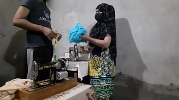 A Stunning Indian Muslim Beauty Gets Her Tight Ass Stretched By The Local Tailor