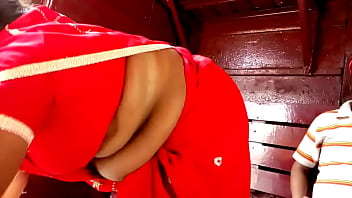 Village Bhabhi’s Tempting Side Boobs Peek Out