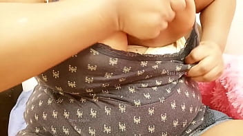 A Subtle Glimpse Of Her Curves In A Traditional North Indian Style