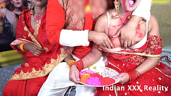 गर्म होली का मज़ा: हिंदी में खास अंदाज़