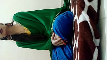 Mujhe Toh Bas Lund Chusne Ka Maza Aata Hai, Andar Lena Nahi