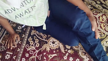 Desi Bhabhi Ka Squirt Se Devar Ko Gehna Nehla Diya Mazedaar Chudai Mein