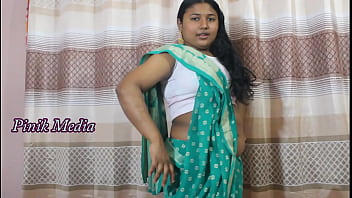 Saree’s Silky Embrace