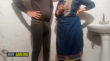 Punjabi Bhabhi Gets Wild In The Bathroom With A Bihari Lover, Smoky Whispers And Dirty Talk In Hindi And Punjabi