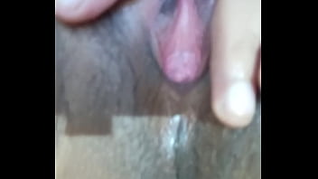 A Steamy Solo Session With An Indian Beauty