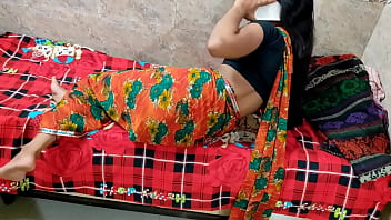 फोन पर पति से बात करते हुए भैया मेरी चूत को जोर-जोर से चोदो