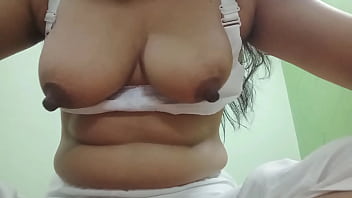 Late Night Alone, Shikha Bhabhi’s Hands Wander Where Her Desires Lead…
