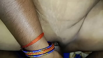 Desi Bhabhi’s Saree Seduction: Village Passion With Raw Hindi Whispers