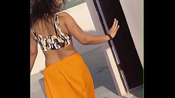 Mesmerizing Moves: A Stunning Dancer Sways To The Sweetest Hindi Melody