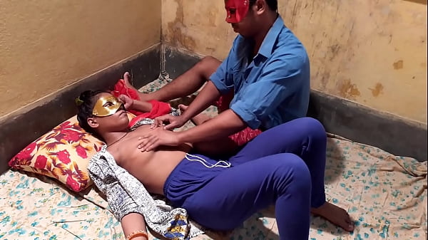 Passionate Indian Bhabhi’s Steamy Secret With Devar While Husband’s Away