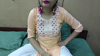 Young Indian Stepmom Seduces Stepson In Steamy 2025 Encounter With Hindi Whispers