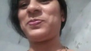Sultry Desi Aunty Pleasures Herself In Private Show