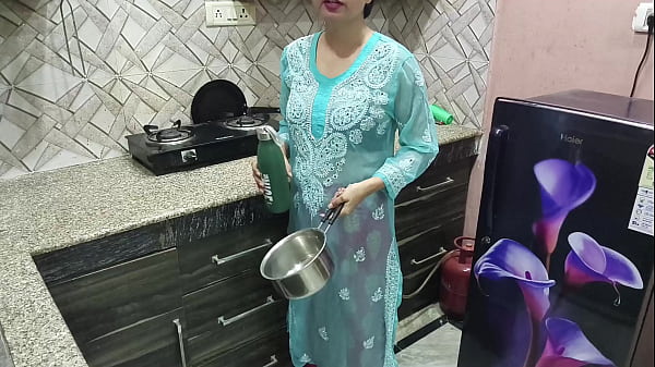 Curvy Desi Stepmom’s Spicy Kitchen Lesson For Her Eager Stepson (hindi Audio)