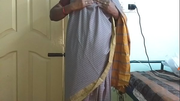 Vanitha’s Forbidden Desire: A Sultry Saree Slips To Reveal Her Secret Pleasures