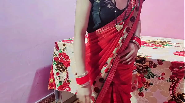 भैया, अपने दोस्त से कहना, उसने मुझे ज़बरदस्ती पकड़कर मेरी चूत मारी।