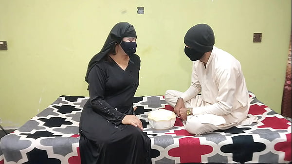Desi Neighbor Girl Brings Me Biryani And Takes Me Deep Inside Her Tight Pussy – Steamy Hindi Whispers