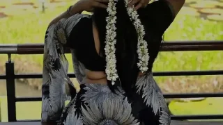 Desi Indian Big Boobs Aunty