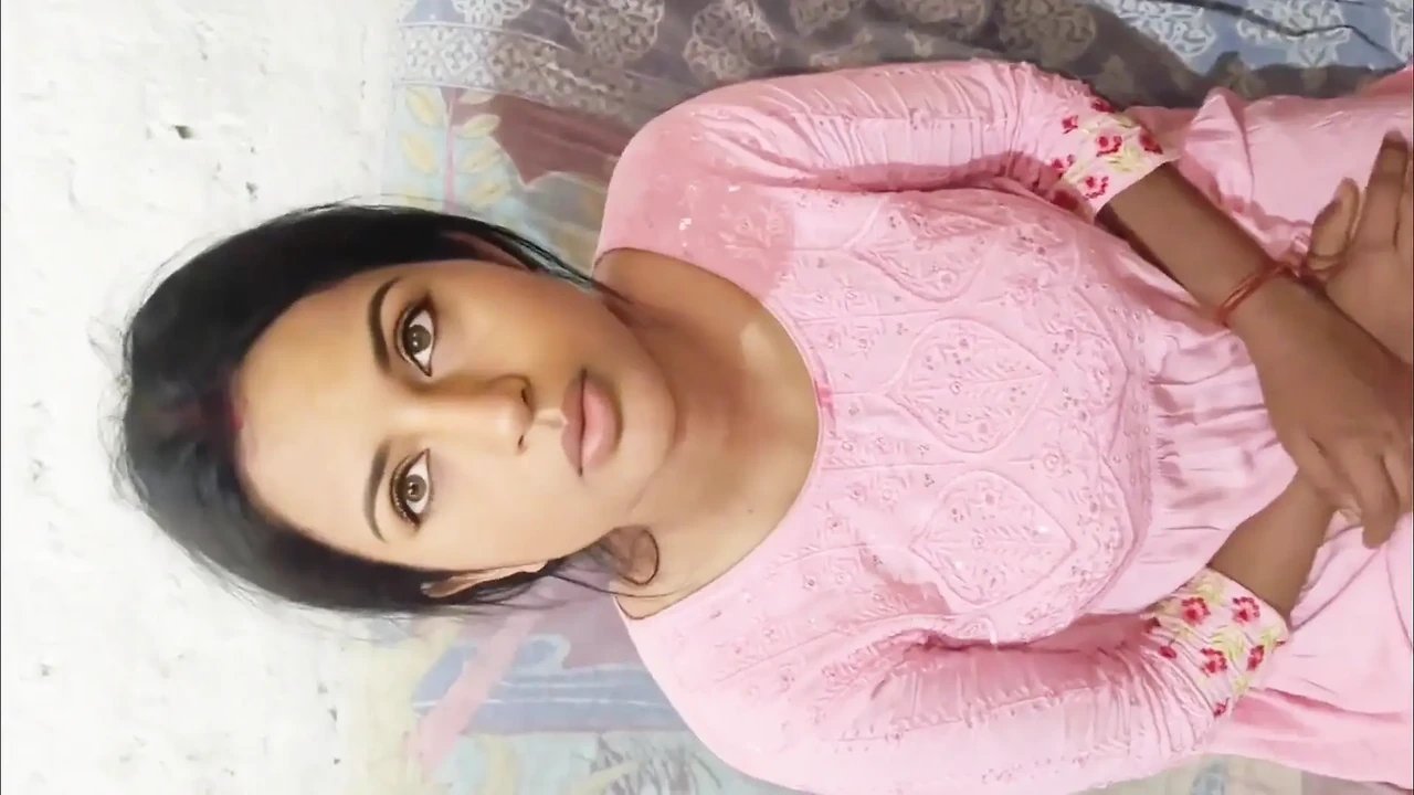 Season 90, Big Boobs Bhabhi Licking Boyfriend Cock