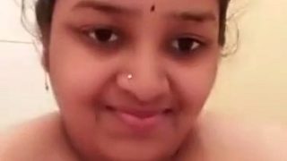 Auntie’s Bare All – Sensual Video