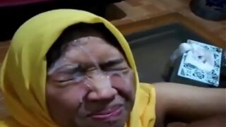 He Paints Her Beautiful Face With His Hot Release
