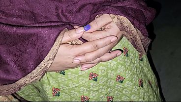 Curvy Aunty’s Natural Bust Gets A Steamy Rubdown In Amateur Hindi Whispers, With Hubby Joining The Desi Massage Fun