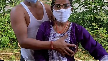 Desi Bhabhi Ke Padosi Ki Masti Se Bhari Raat