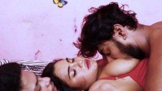 Intimate Roommate: Seductive Secrets Unveiled In Gupchup S1e2