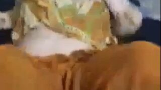 Sizzling Desi Auntie’s Exclusive X-videos Confirmation Clip