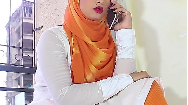 Salma, That Hot Muslim Girl, Moaning Dirty Hindi Audio While Getting Fucked By Her Friend