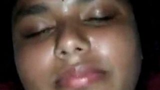 Watch The Leaked Sex Video Of A Hot Indian Babe Having Her Period