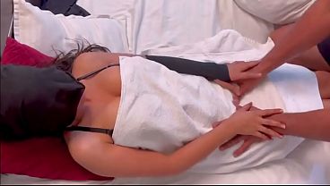 Desi Indian Bhabhi Ki Tight Chut Ka Devar Ne Kiya Zor Ka Chodai, Beautiful Babhi Ka Xxx Viral Video Hindi Audio Mein